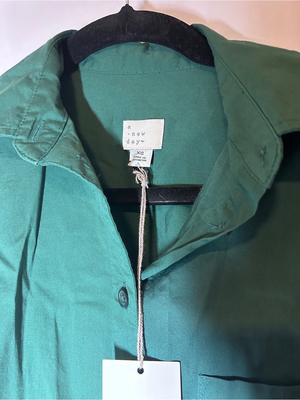 A New Day Green Button Front Collared Shirt Womens XS NWT Oversized Top - Picture 3 of 8